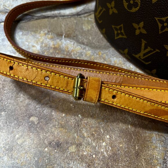 Louis Vuitton Drouot Crossbody Monogram Brown Shoulder Bag - Picture 7 of 12
